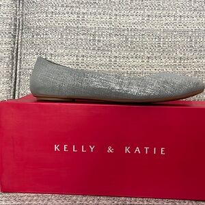 Kelly & Katie Gray Flats